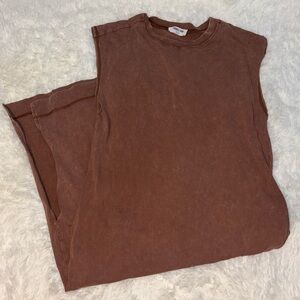 Double Zero Cocoa Sleeveless Top